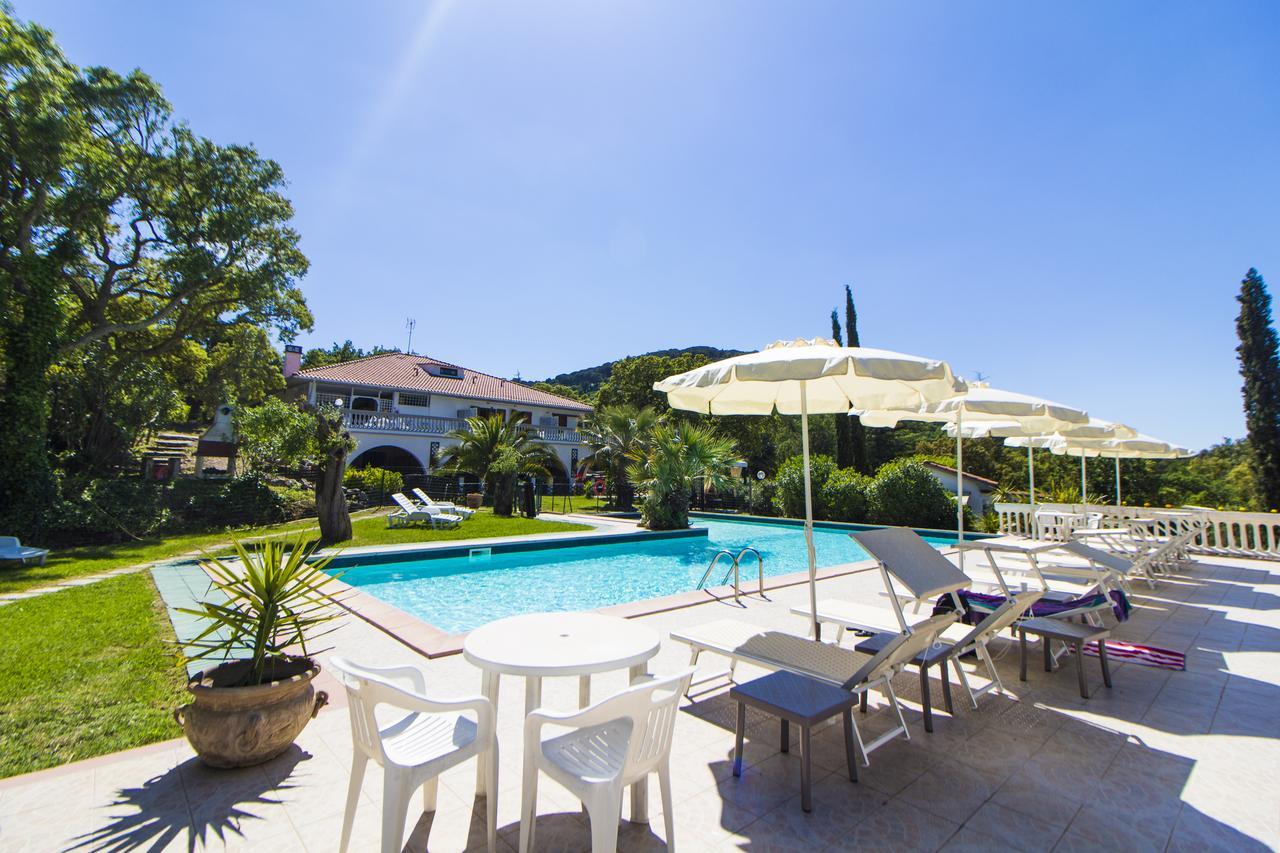 Residence Oasis Кампілья-Мариттіма Екстер'єр фото